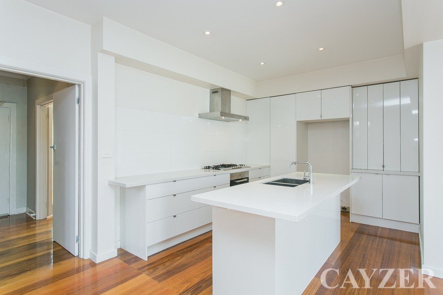 Gallery: 306 Williamstown Road