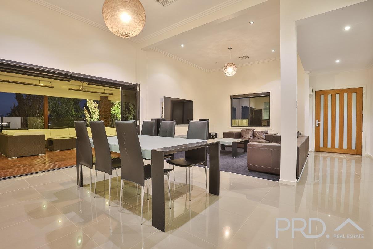 3060 Fifteenth Street IRYMPLE 9