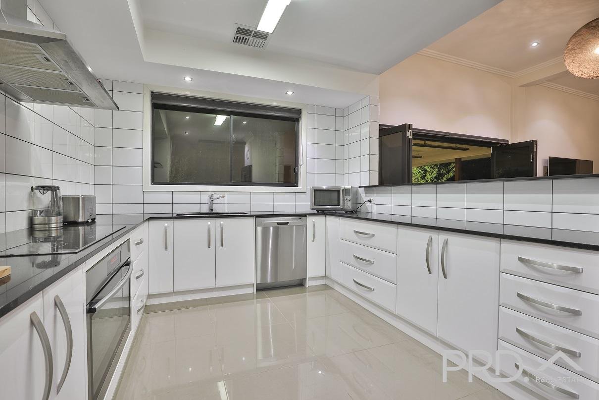 3060 Fifteenth Street IRYMPLE 11