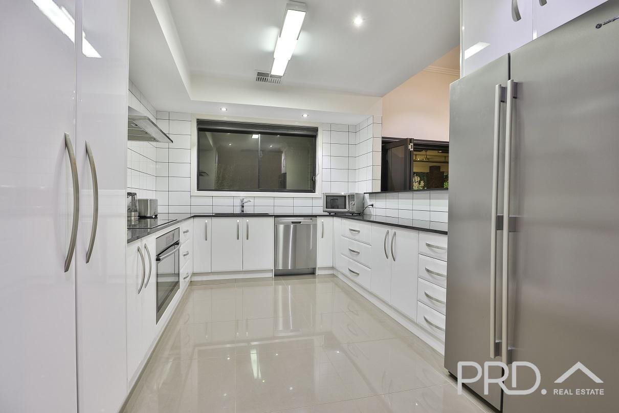 3060 Fifteenth Street IRYMPLE 12