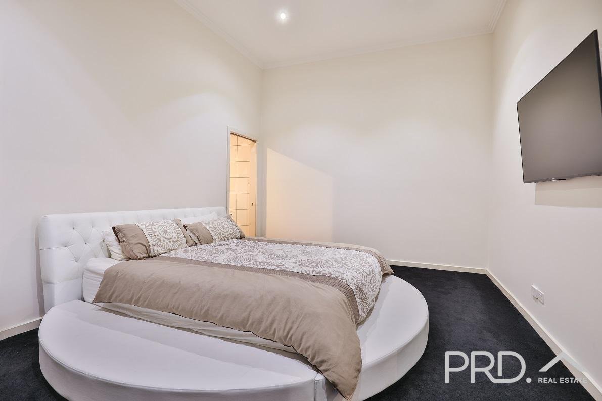 3060 Fifteenth Street IRYMPLE 13