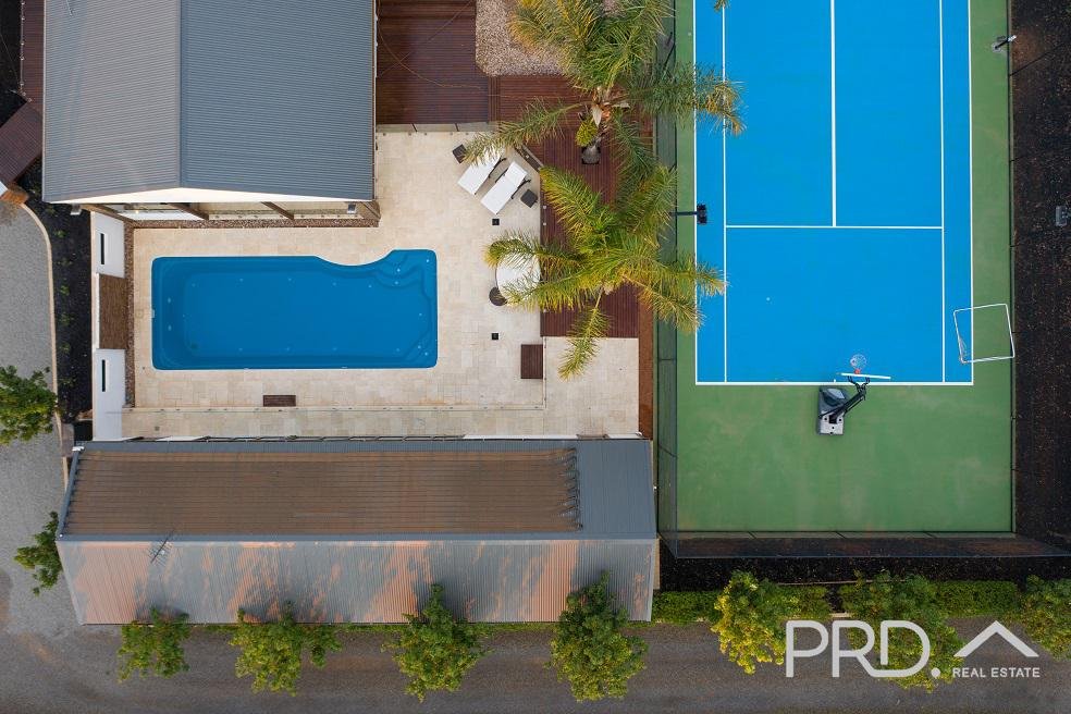 3060 Fifteenth Street IRYMPLE 33