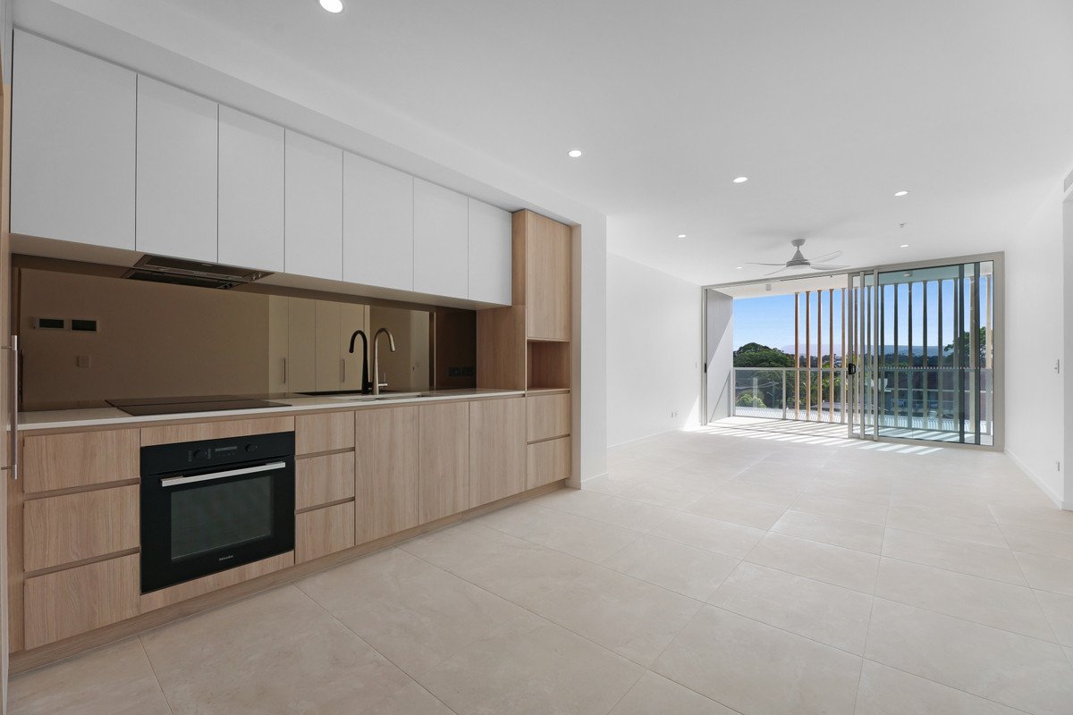 306/1 Tenth Avenue Palm Beach 2