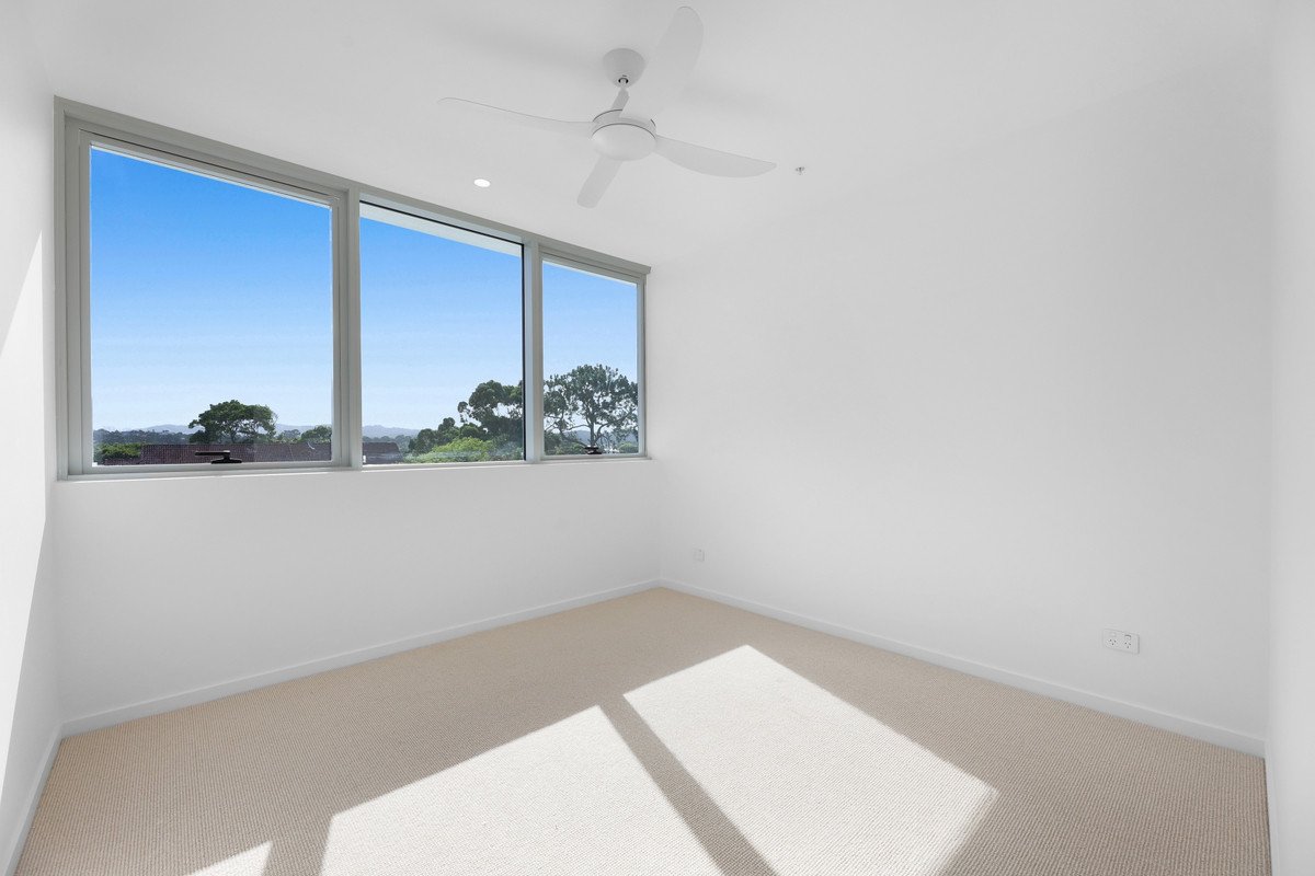 306/1 Tenth Avenue Palm Beach 4