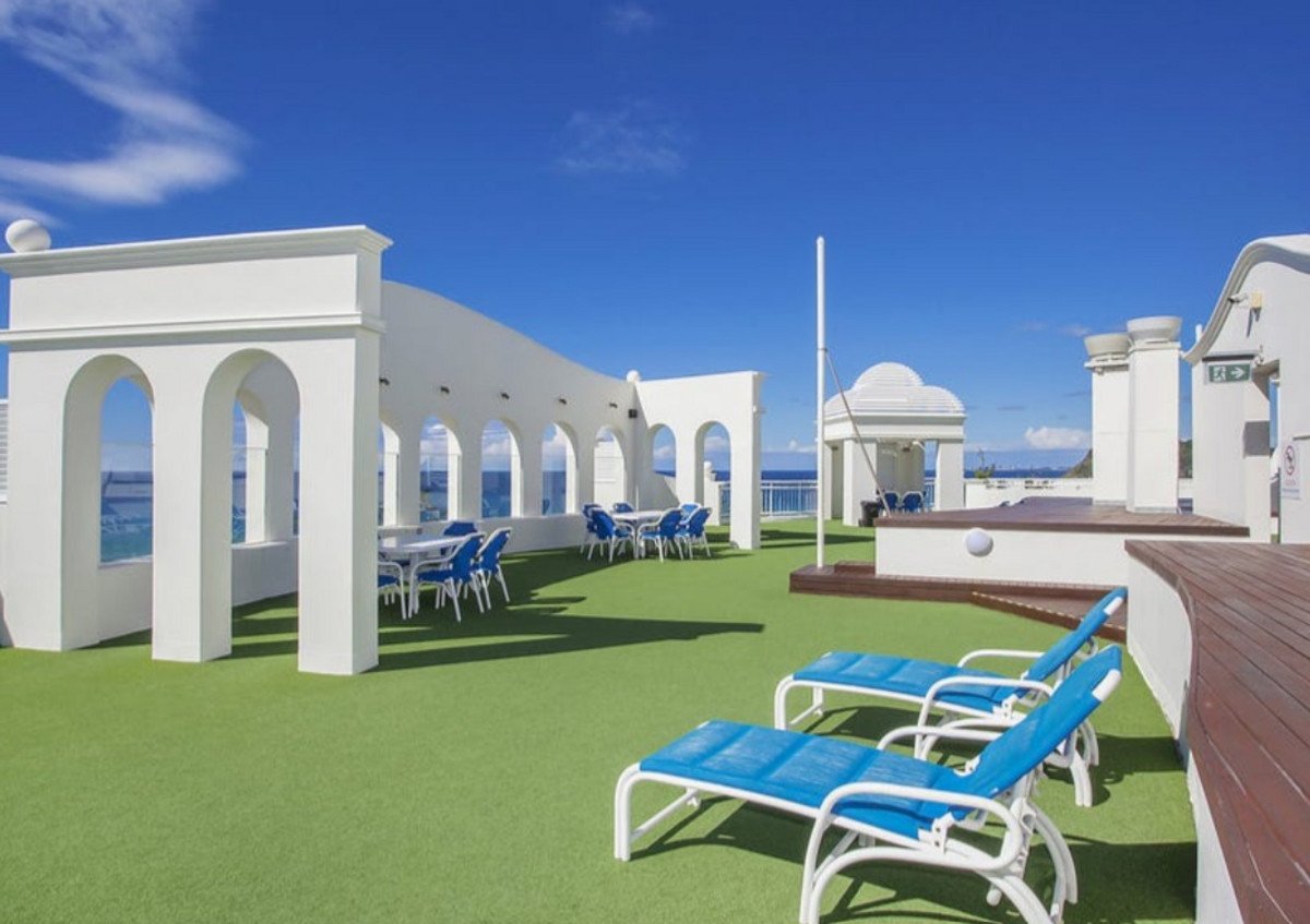 306/220 The Esplanade Burleigh Heads 24