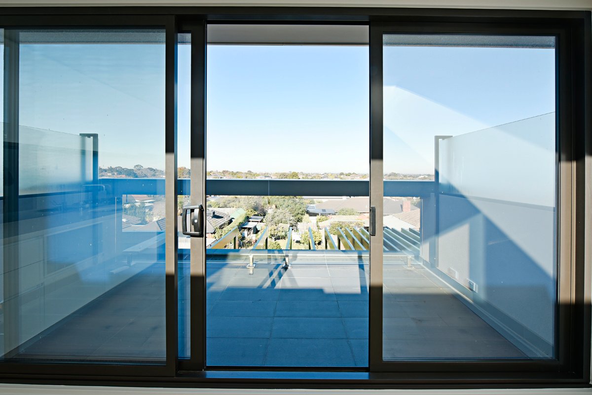 Gallery: 306/24 Becket Avenue