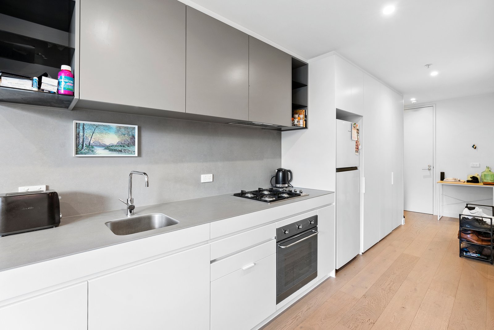 Gallery: 306/2A Henry Street