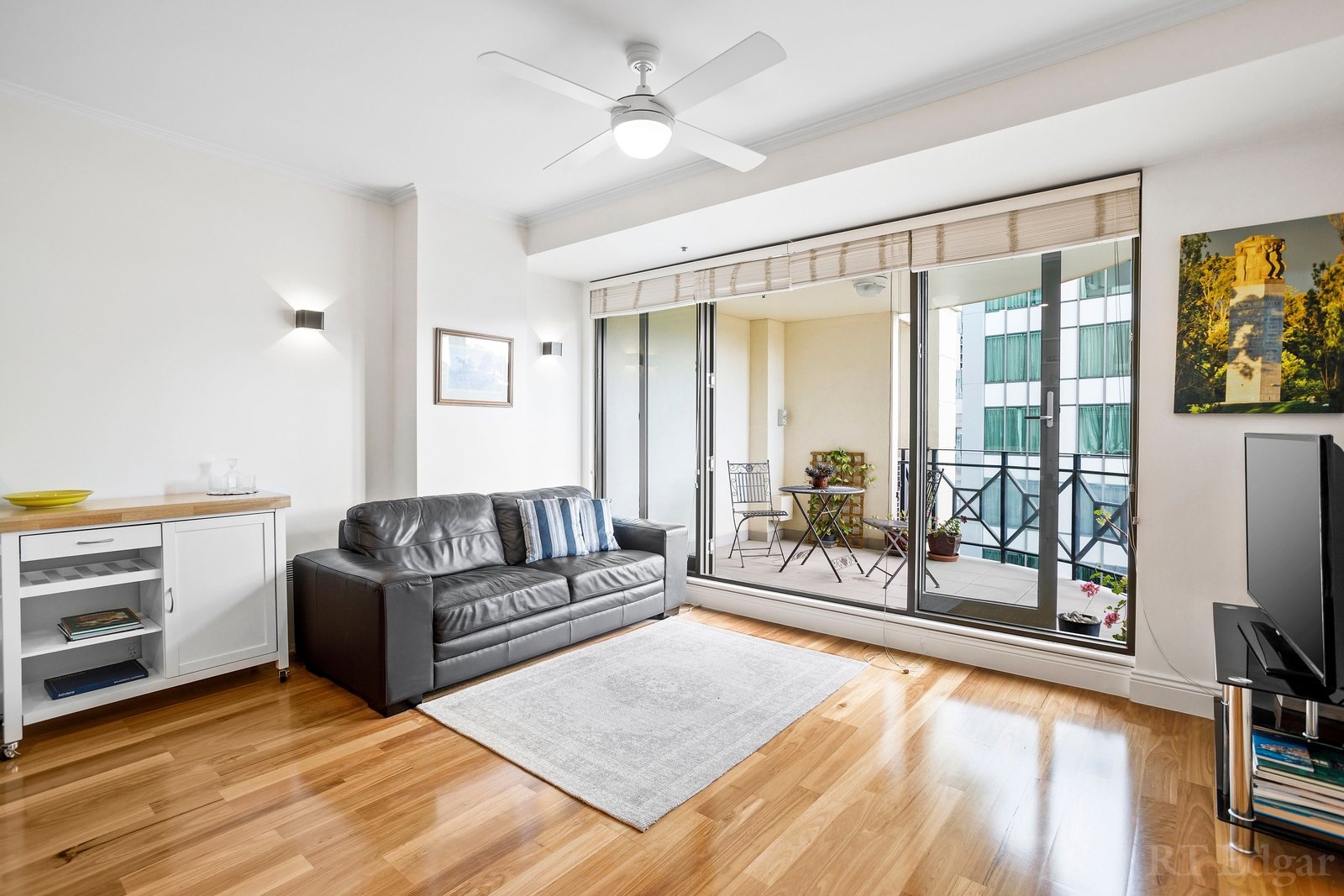 Real Estate and Property in 306/360 St Kilda Road, Melbourne, VIC