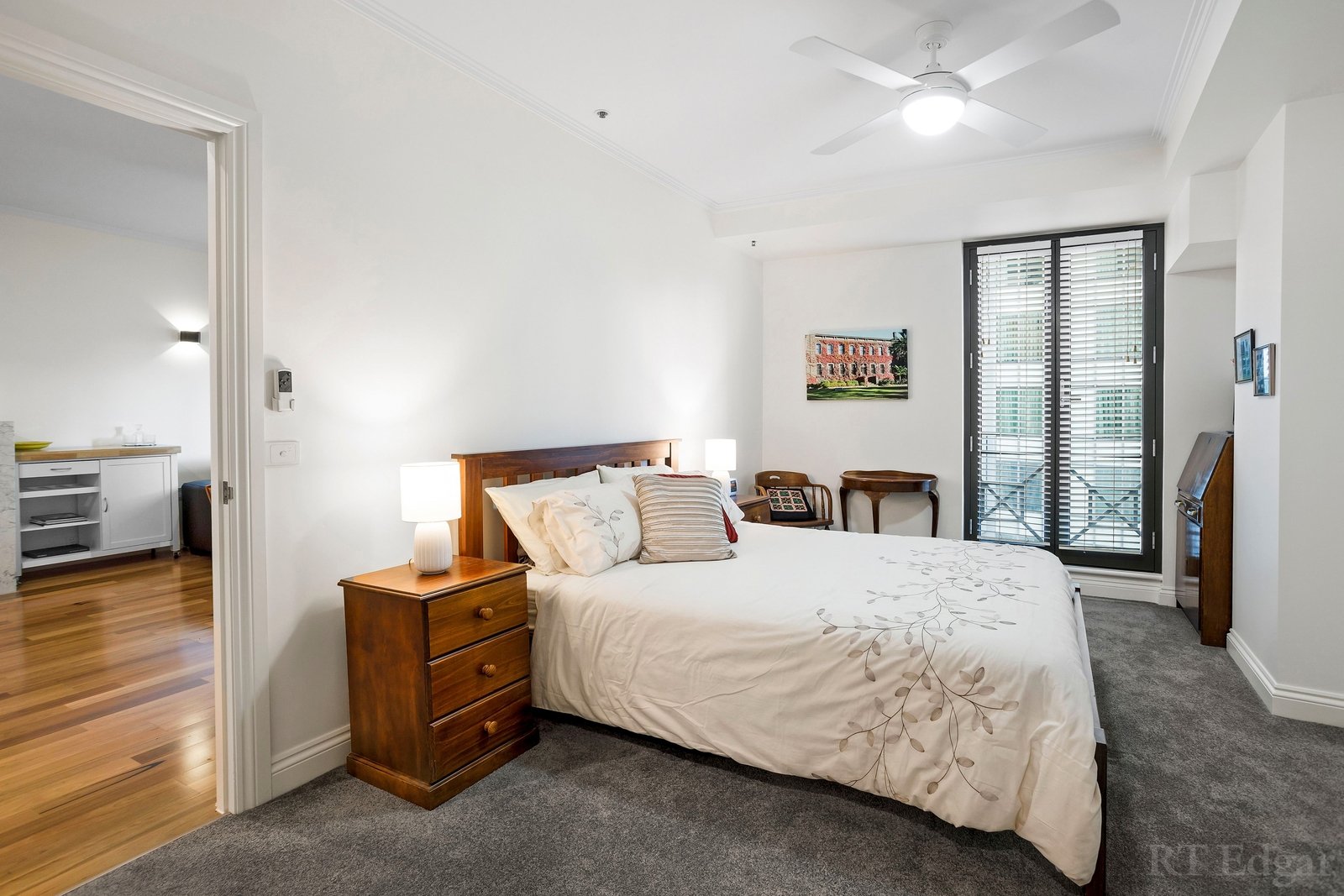 Real Estate and Property in 306/360 St Kilda Road, Melbourne, VIC