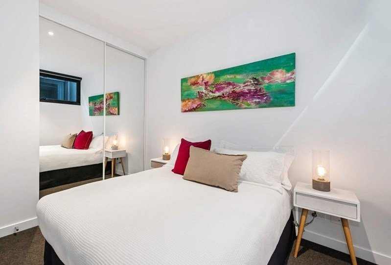 Gallery: 306/40-44 Pakington Street