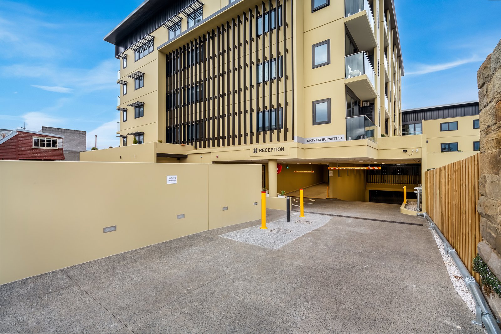 30/66 Burnett Street HOBART 11