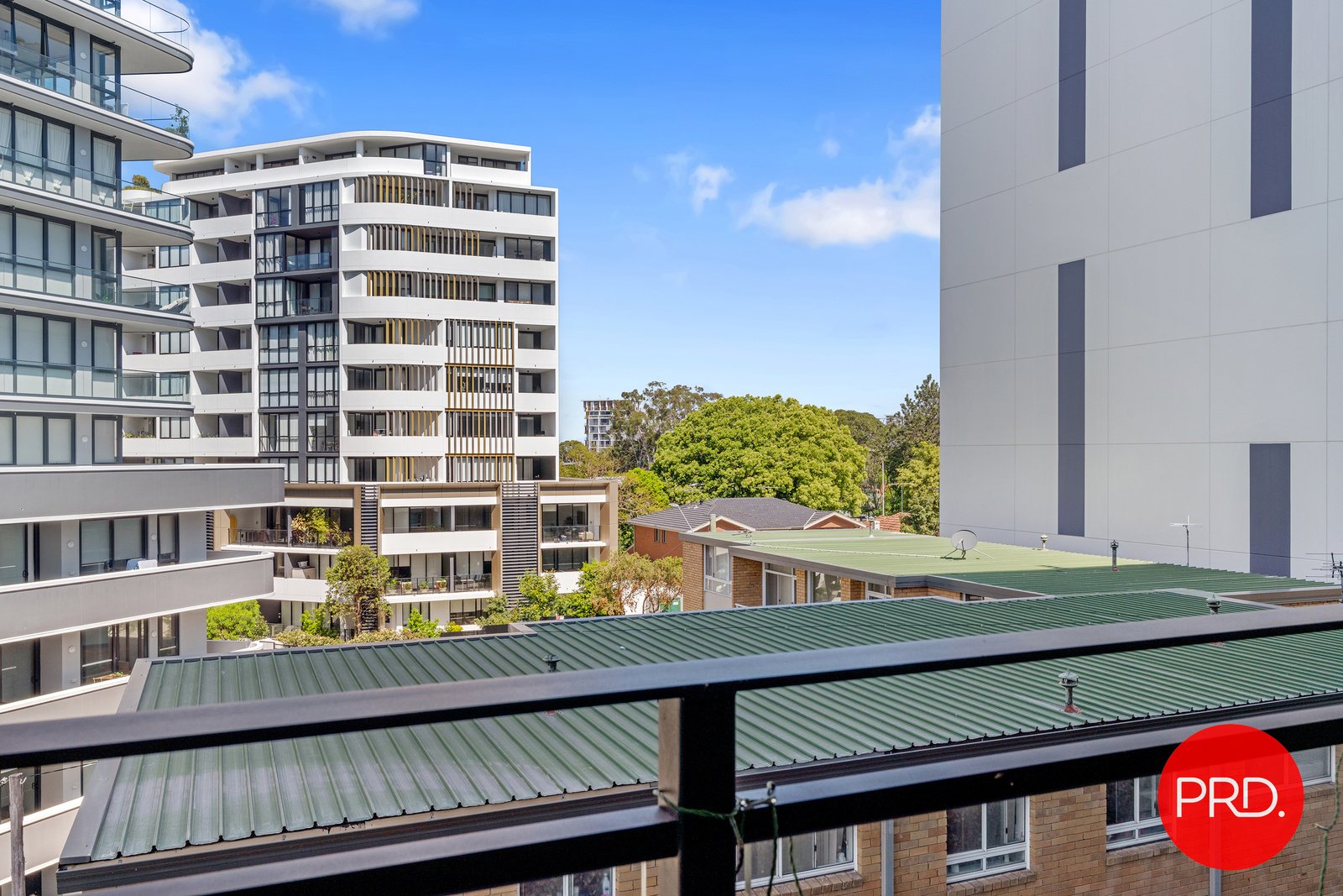 306/6 Victoria Street KOGARAH 4