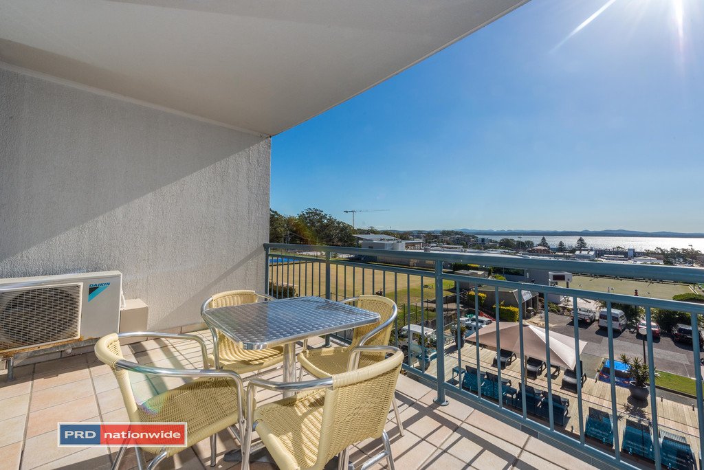 306/61B Dowling Street NELSON BAY 17