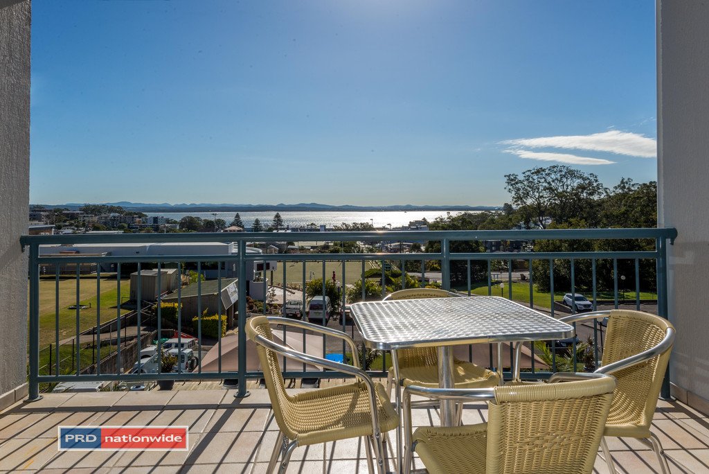 306/61B Dowling Street NELSON BAY 18