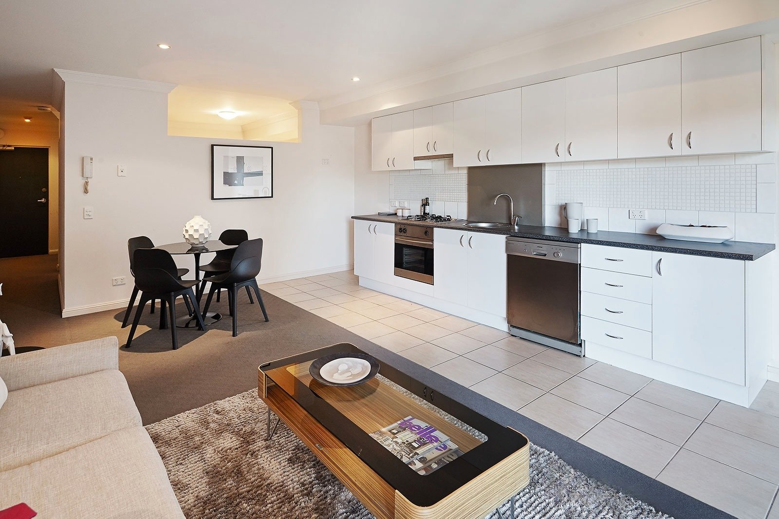 Gallery: 306/69-71 Stead Street