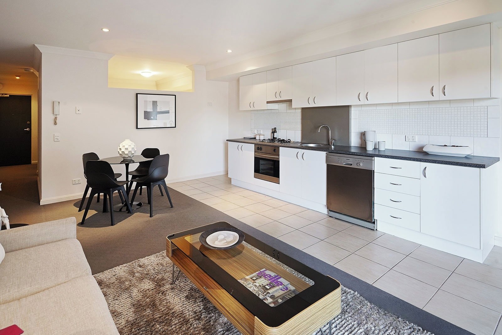 Gallery: 306/69-71 Stead Street
