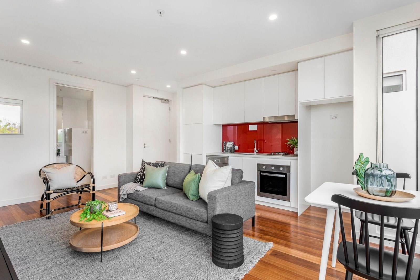 Gallery: 306/7 Brighton Road