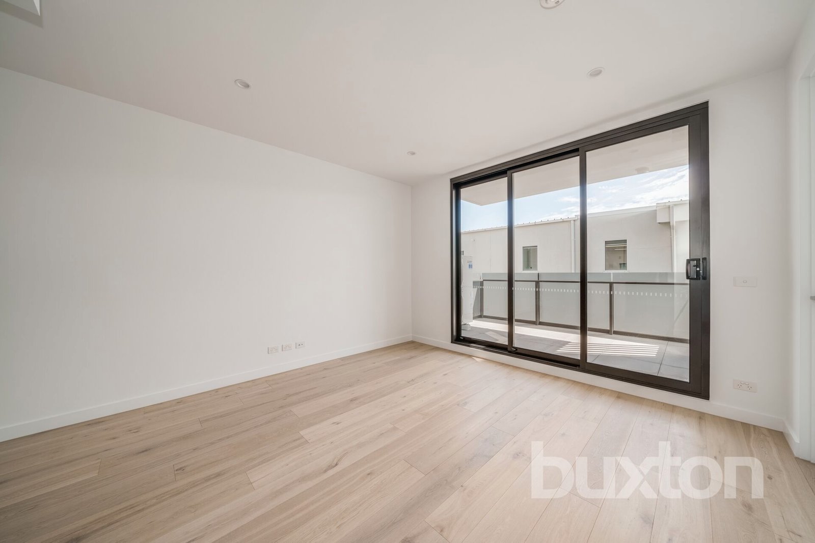 Gallery: 306/791-795 Toorak Road