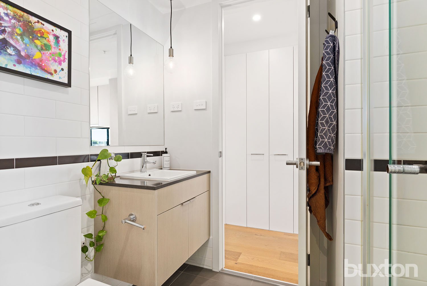 Gallery: 306/81 Warrigal Road