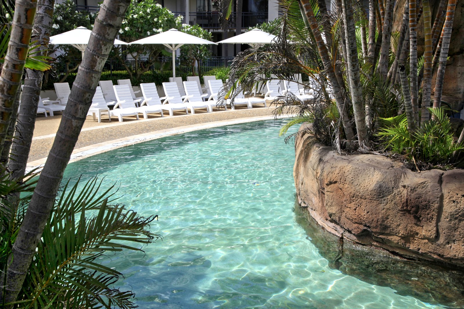 306/99 Griffith Street COOLANGATTA 10