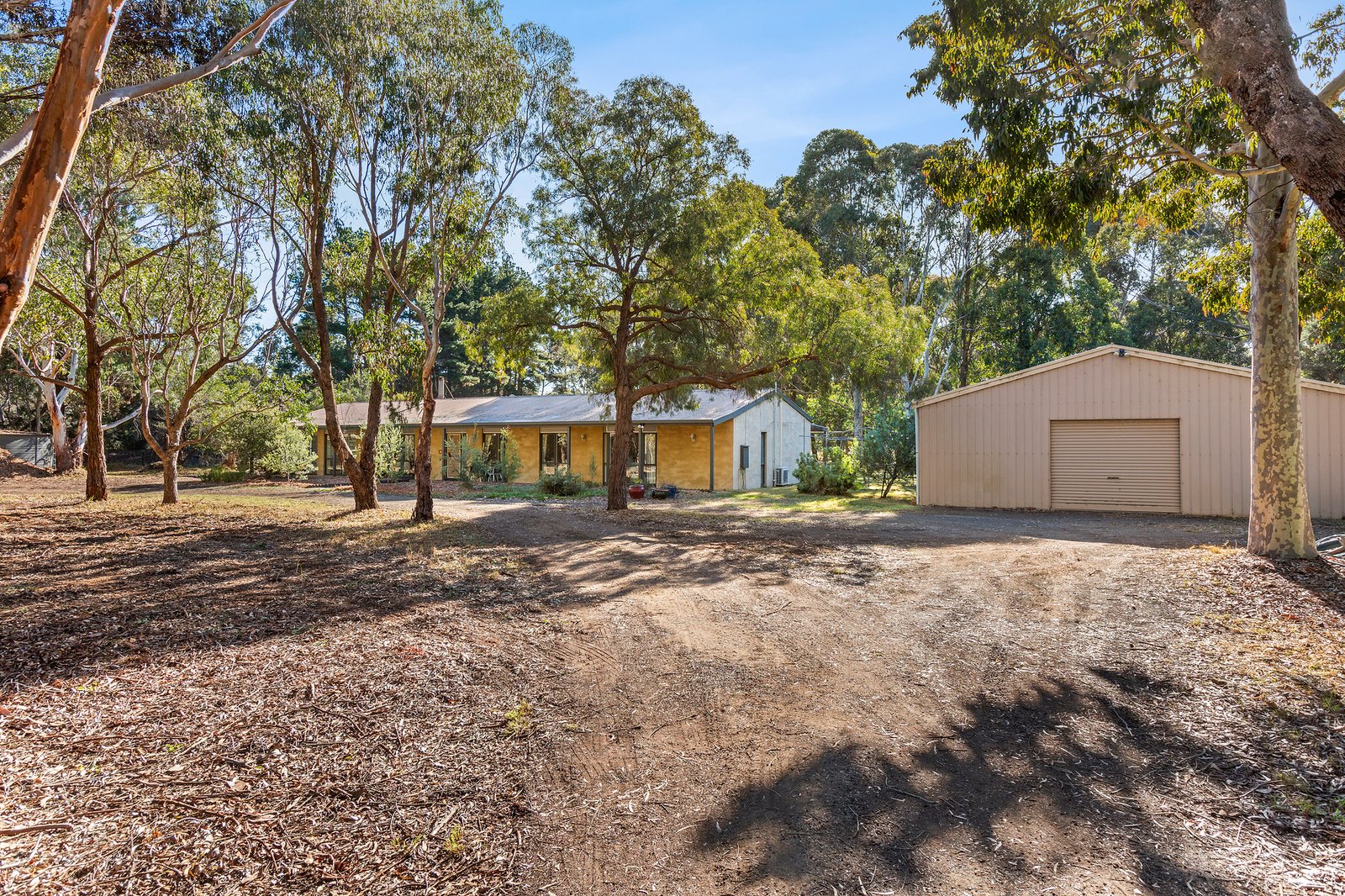 Real Estate and Property in 307-311 Rhinds Road, Wallington, VIC