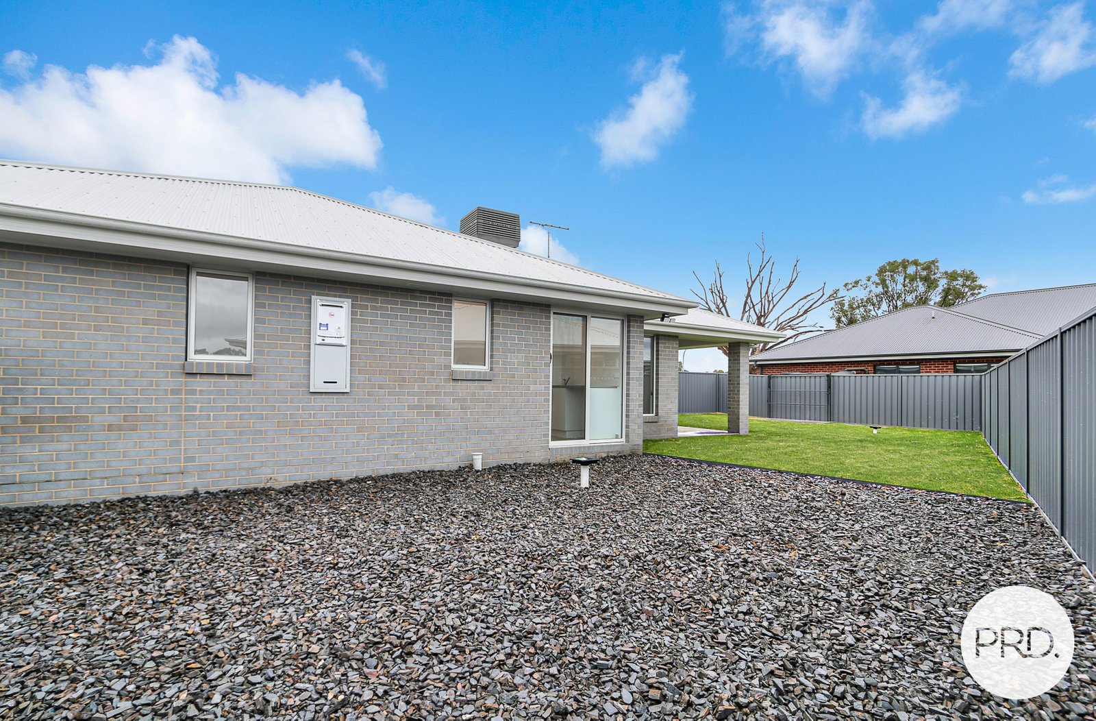 307 Brooklyn Drive THURGOONA 16