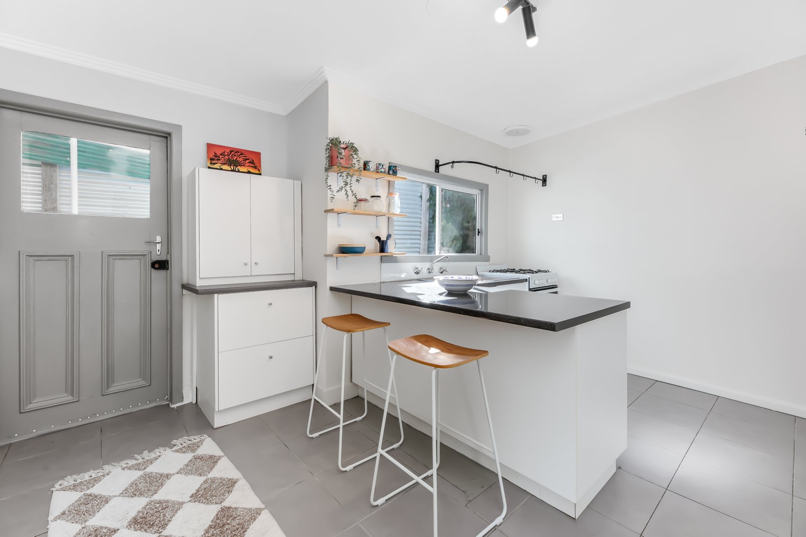 Gallery: 307 Highett Street