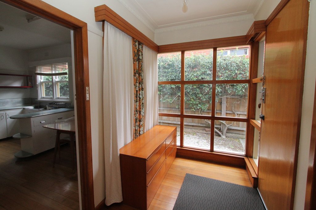 307 Neill Street SOLDIERS HILL 3