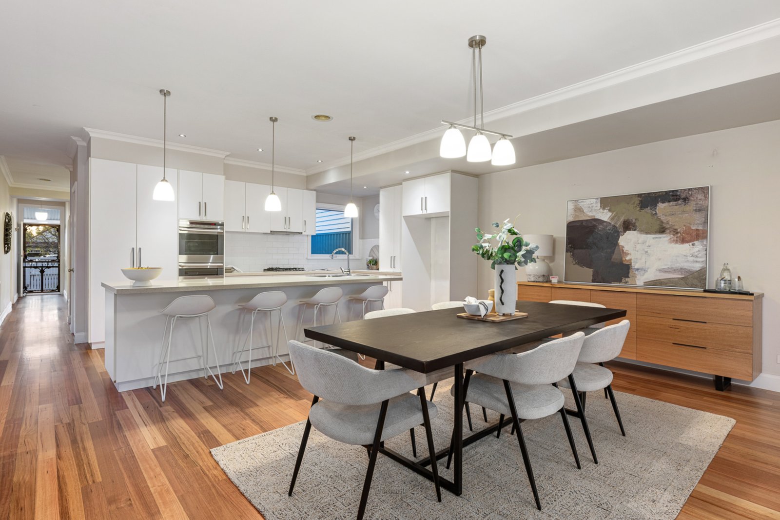 Gallery: 307 Ripon Street South