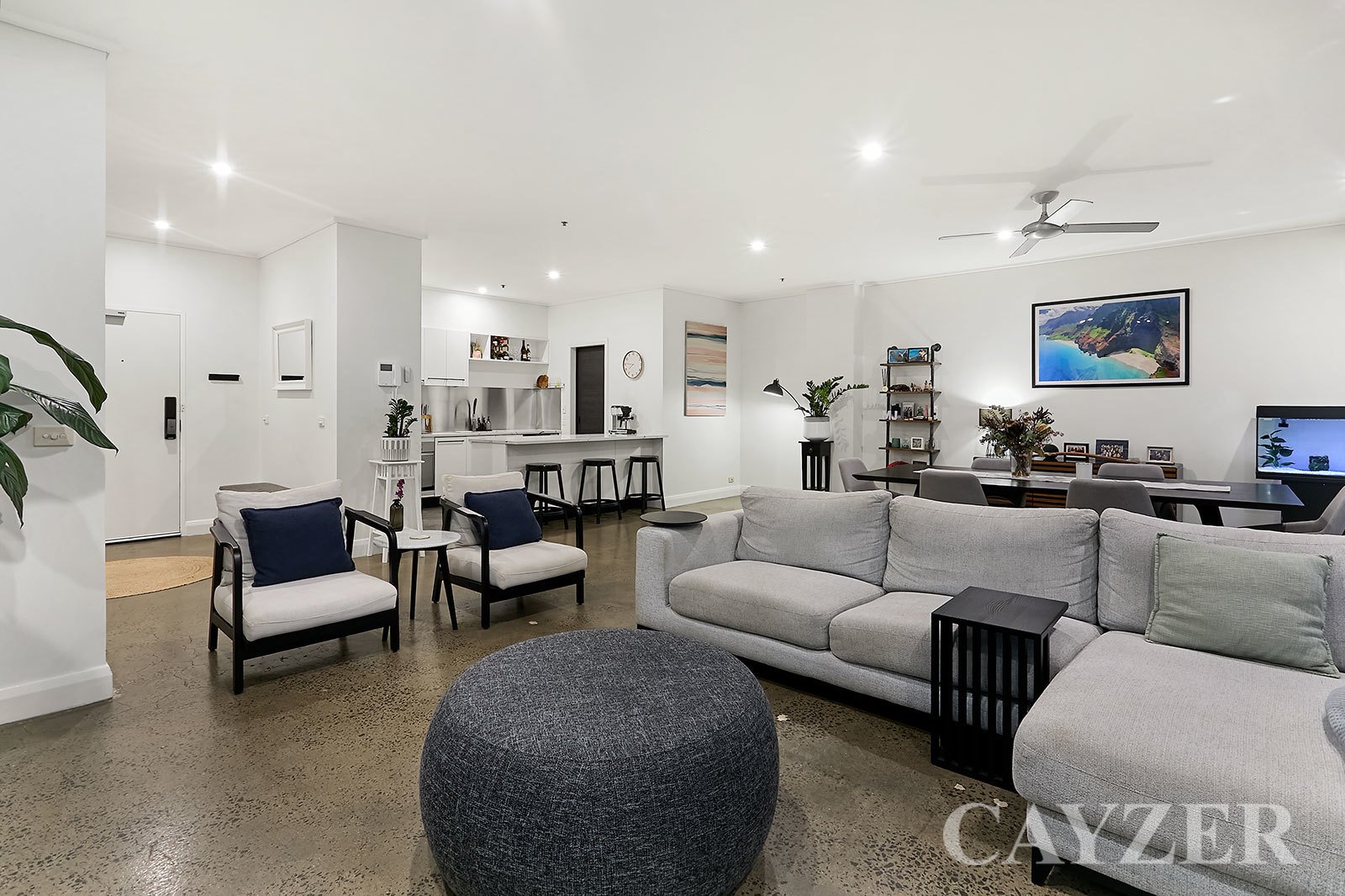 Gallery: 30/70 Albert Road