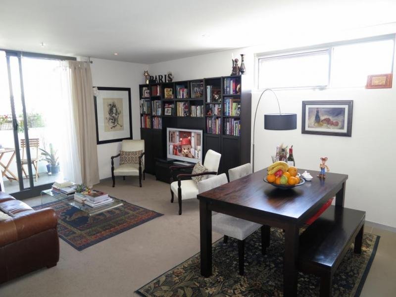 Gallery: 307/105 Nott Street