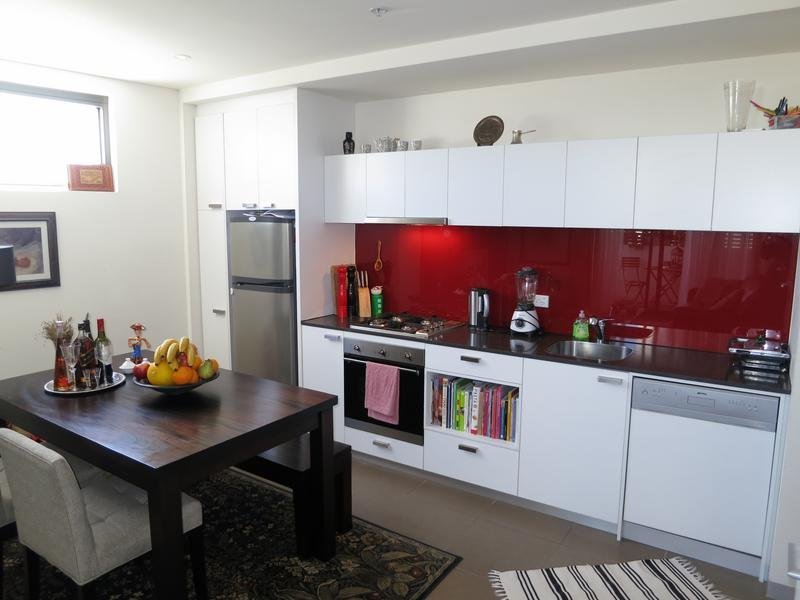 Gallery: 307/105 Nott Street