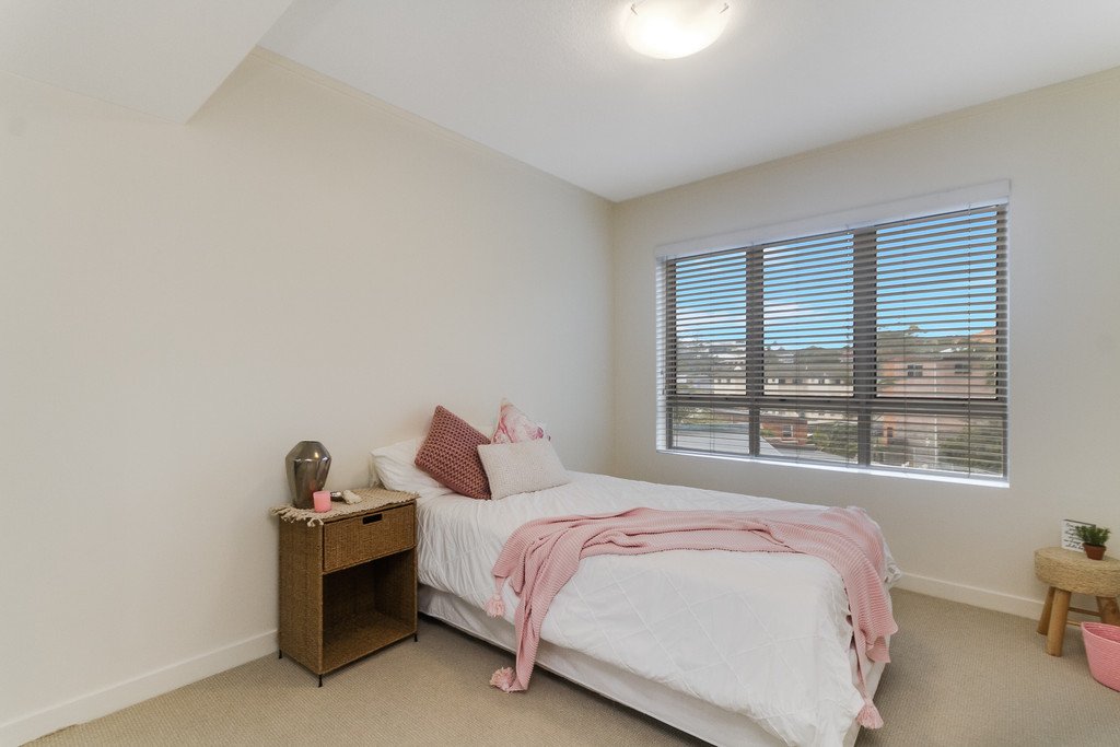 307/3 McLean Street COOLANGATTA 9