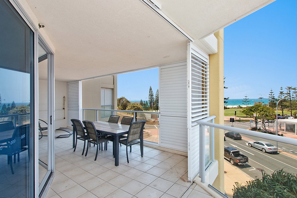 307/3 McLean Street COOLANGATTA 12
