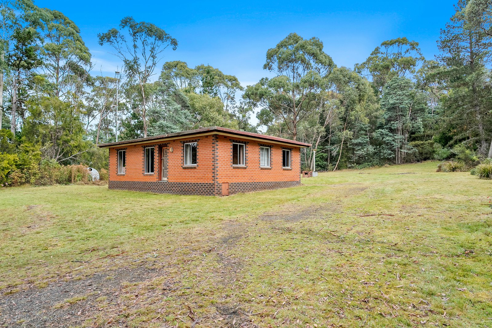 3074 Channel Highway KETTERING 19