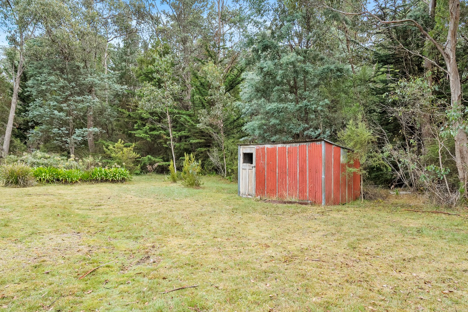 3074 Channel Highway KETTERING 21