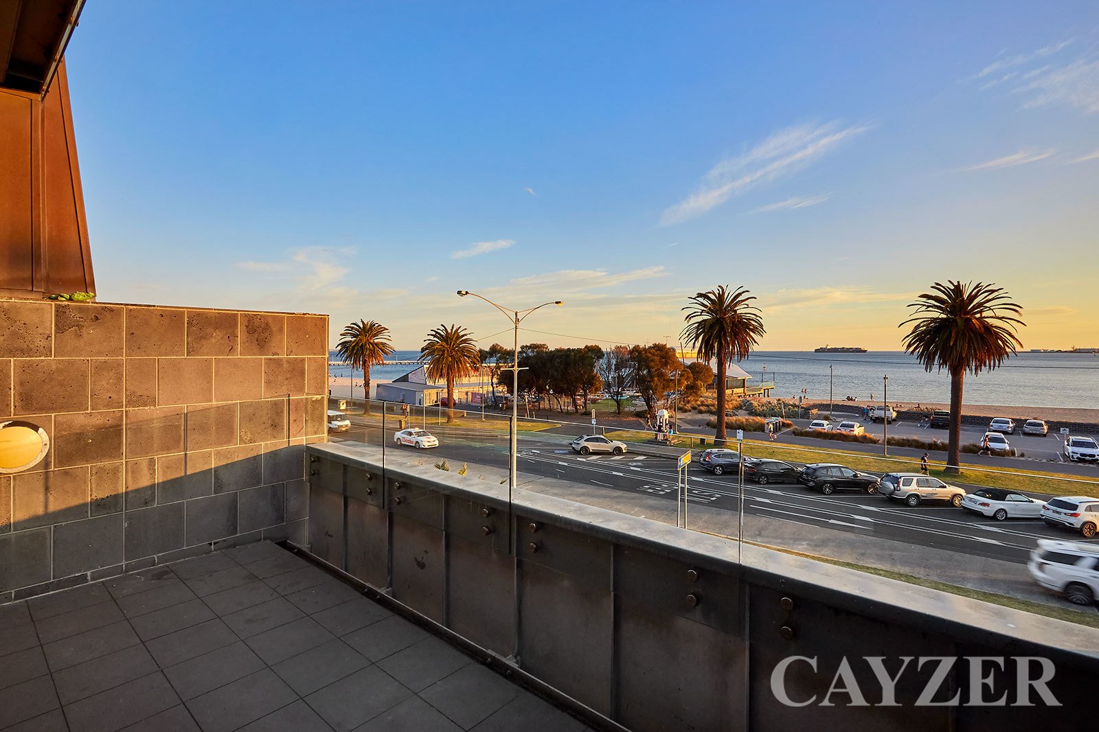 Gallery: 307/49 Beach Street