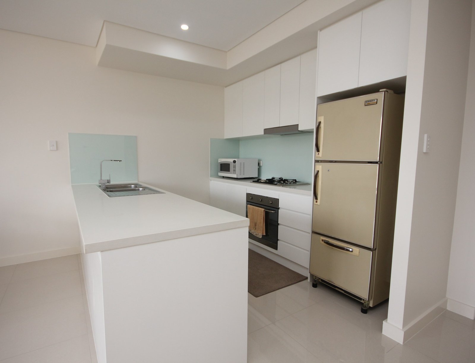 307/52-62 Arncliffe Street WOLLI CREEK 2