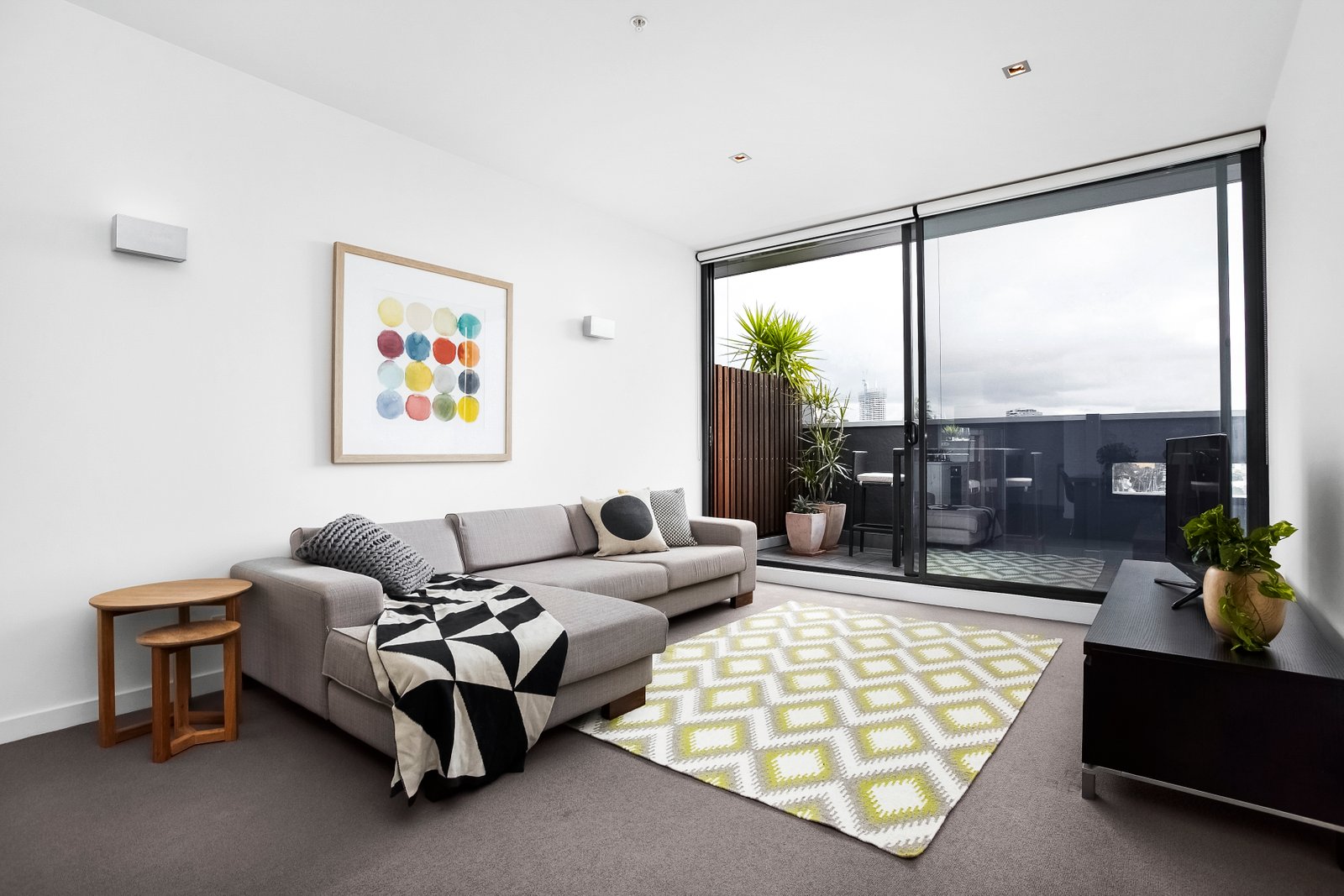 Gallery: 307/63 Acland Street
