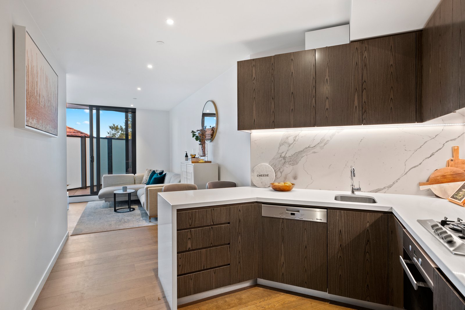 Gallery: 307/77 Queens Road