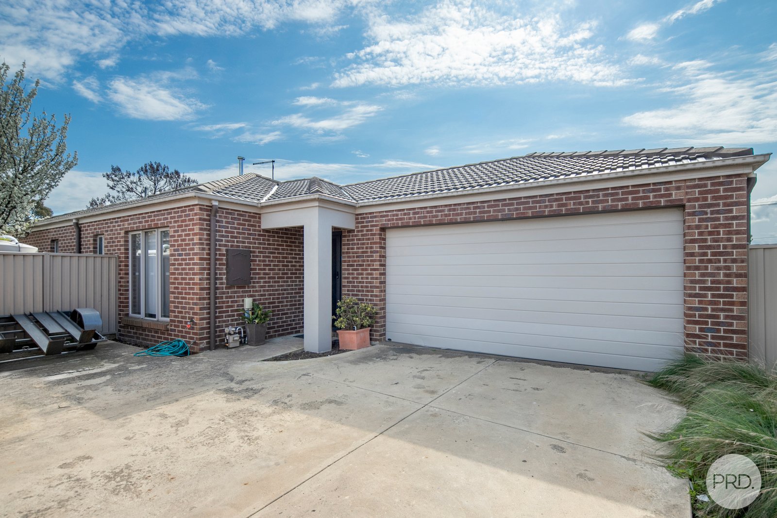 307B Clayton Street CANADIAN 1