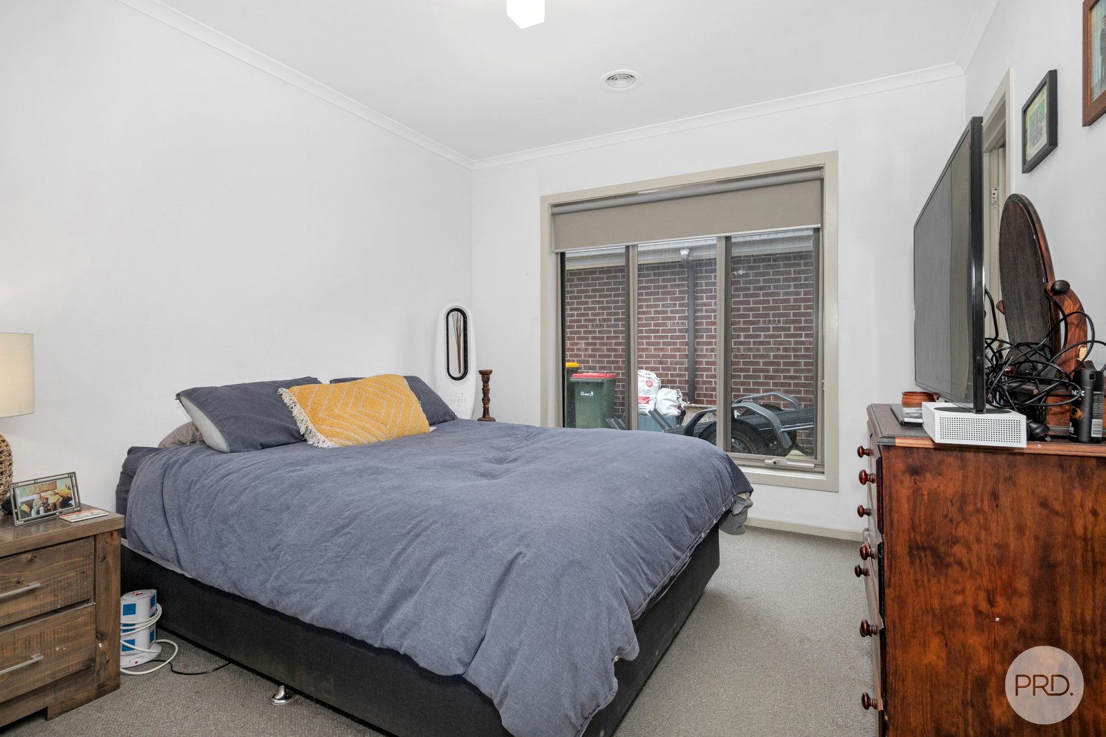 307B Clayton Street CANADIAN 5