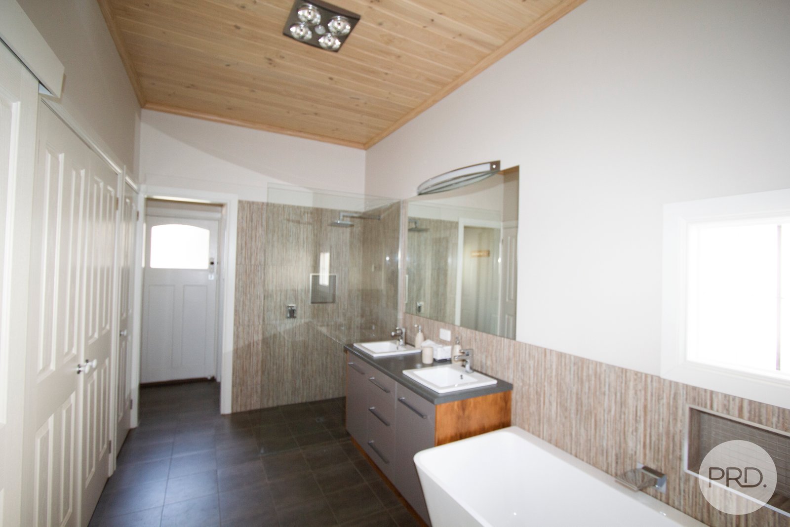 308 Urquhart Street BALLARAT CENTRAL 9