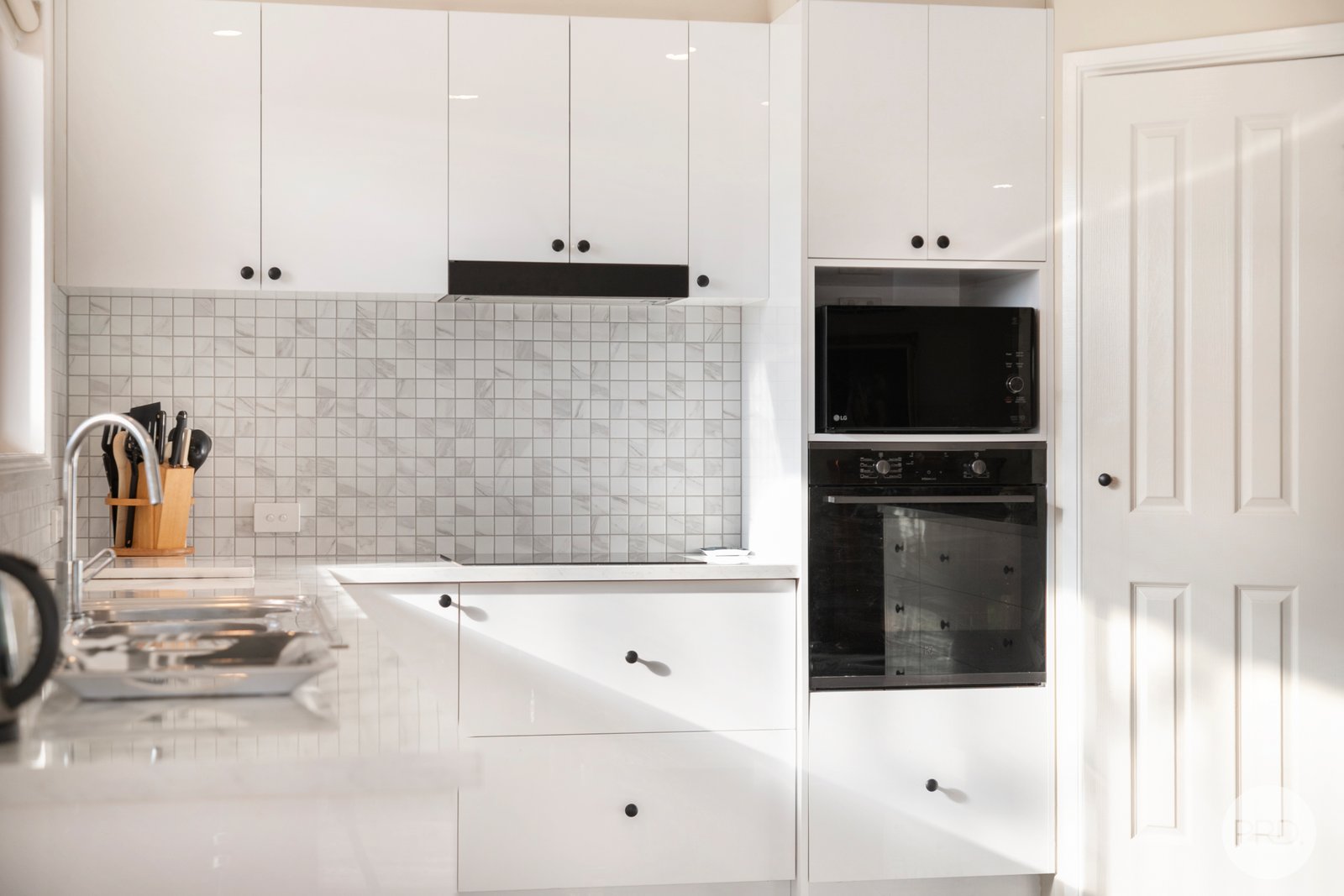 308 Yarrowee Parade REDAN 5