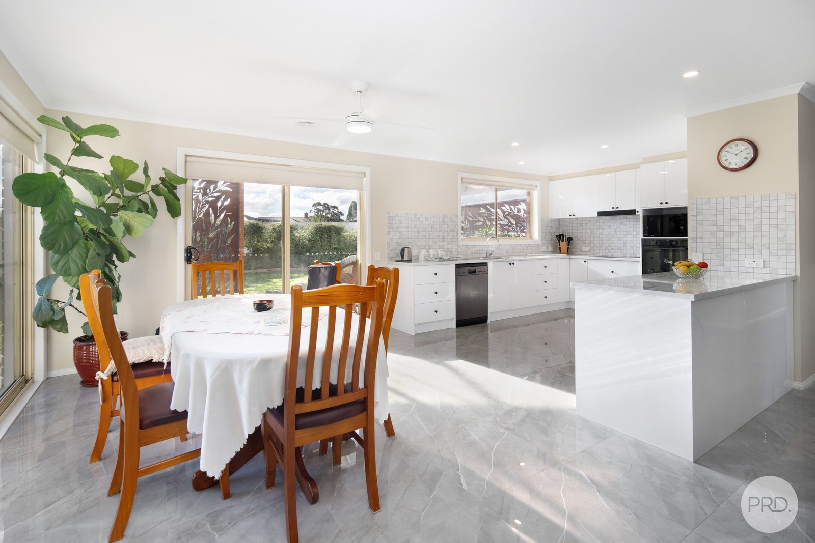 308 Yarrowee Parade REDAN 6