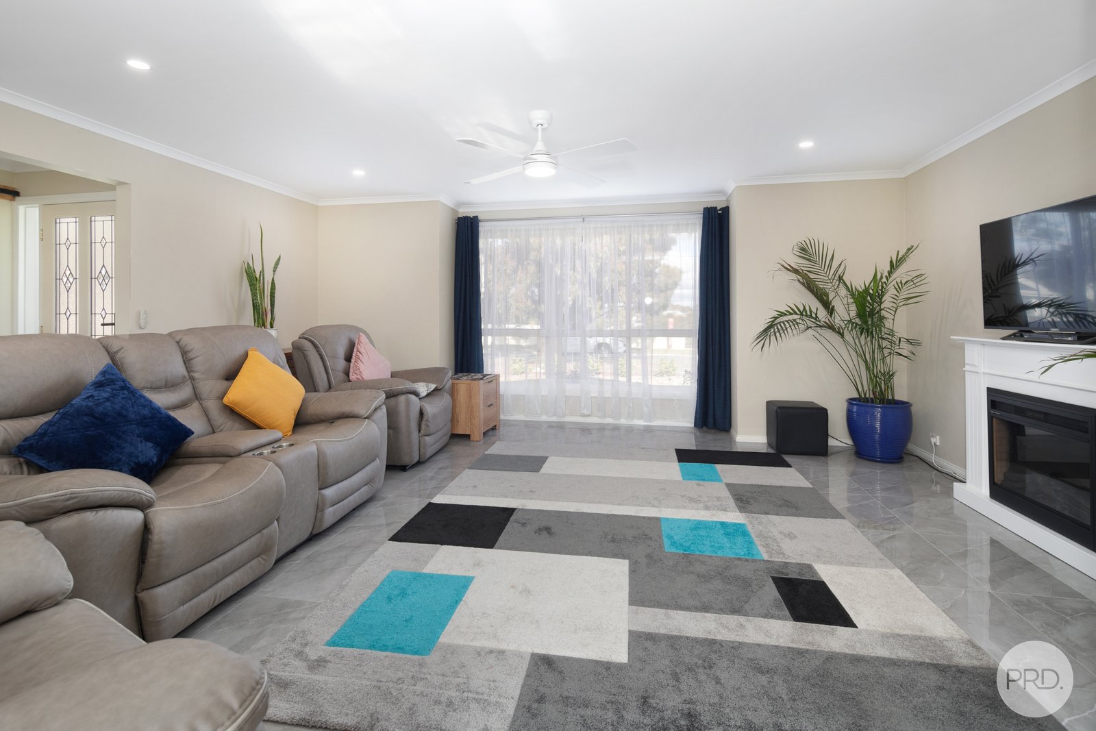 308 Yarrowee Parade REDAN 7