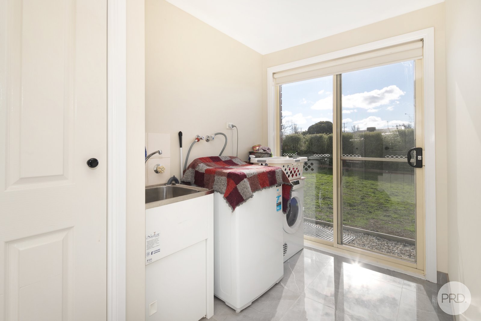 308 Yarrowee Parade REDAN 15