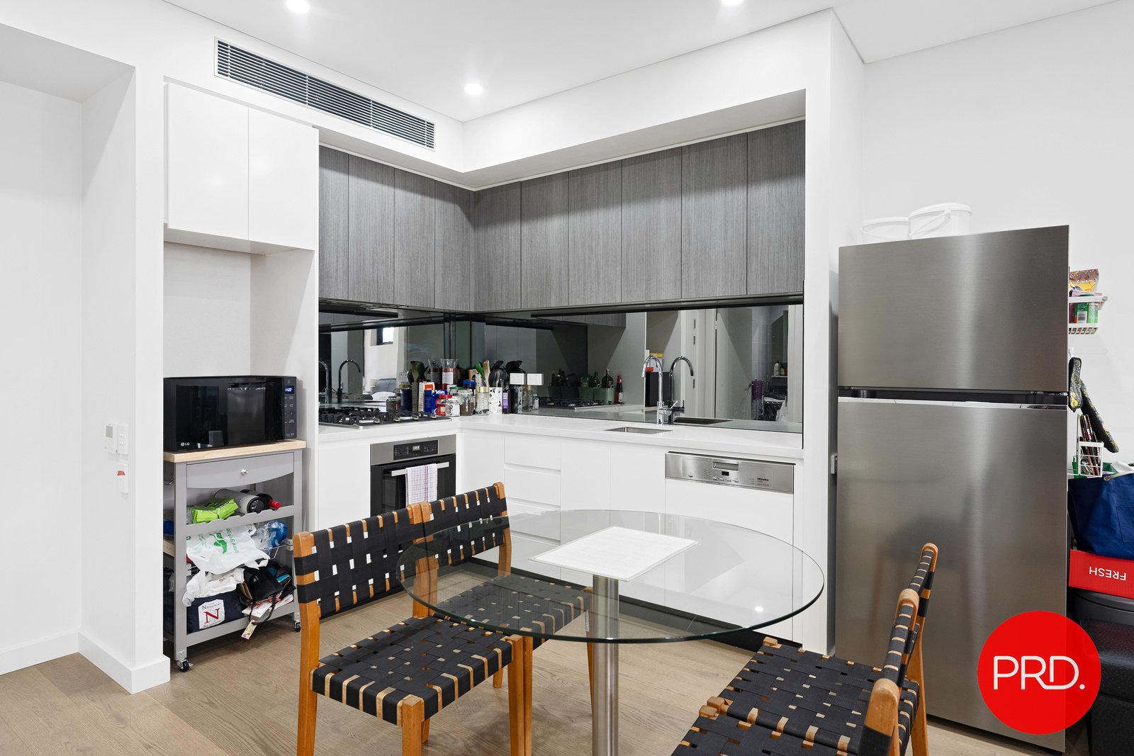 308/11 Garrigarrang Avenue KOGARAH 4