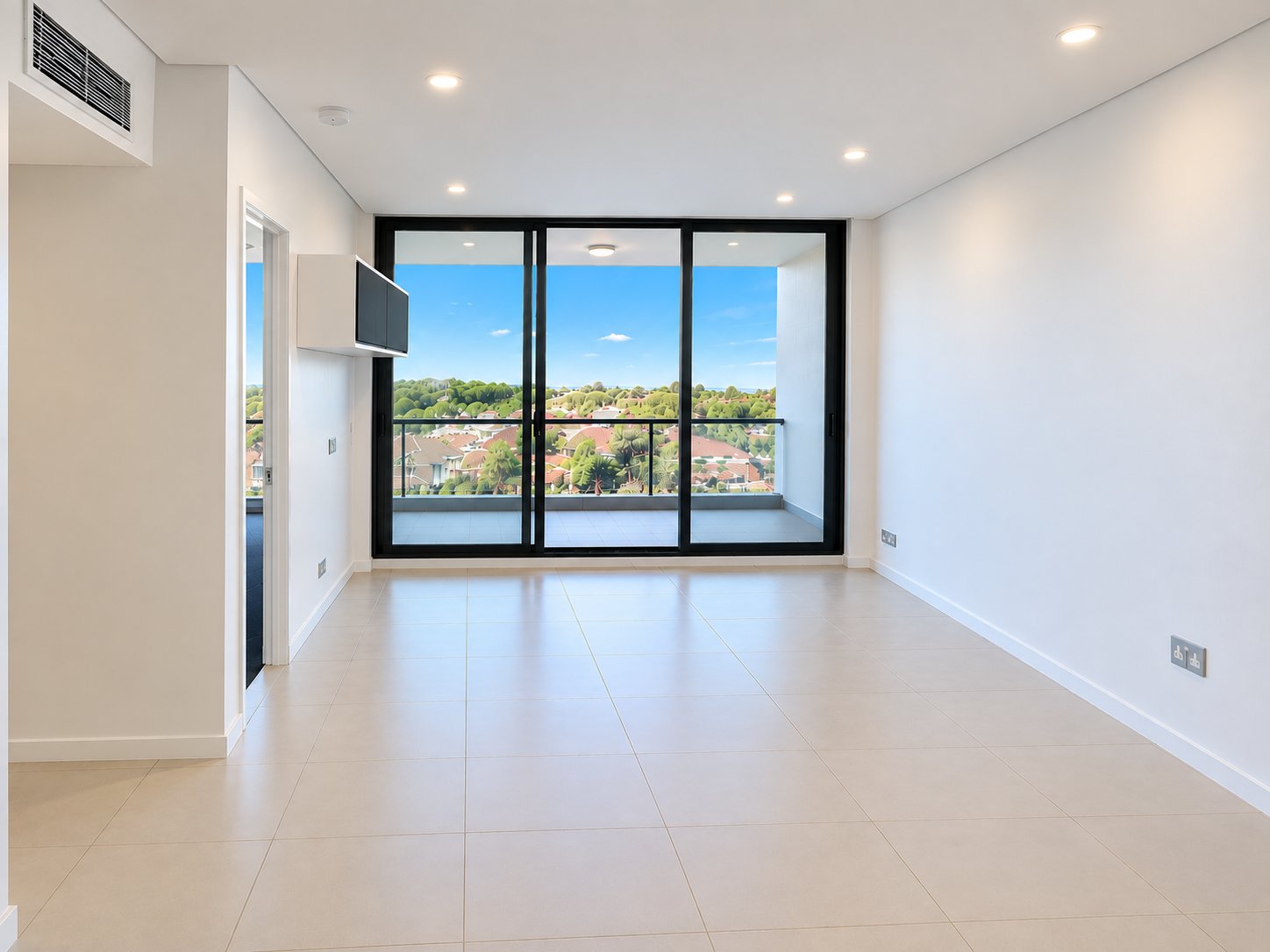 308/2 Oscar Place EASTGARDENS 1