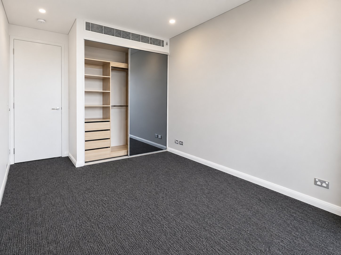 308/2 Oscar Place EASTGARDENS 6